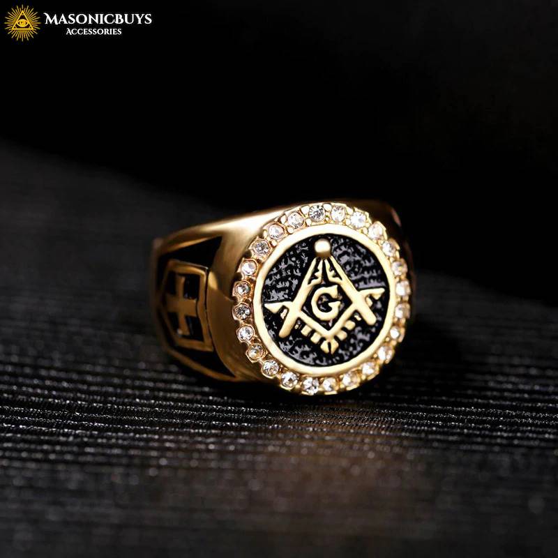 Gold Masonic Ring With Knights Templar Symbol | MasonicBuys