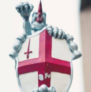 Is there any connection between the Freemasons and Knights Templar?