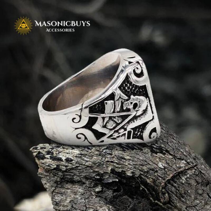 Ancient Styled Masonic Ring With Freemasonry Columns | MasonicBuys